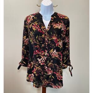 Ivanka Trump Lightweight Long Sleeve Top – Black with Floral Pattern – Size L